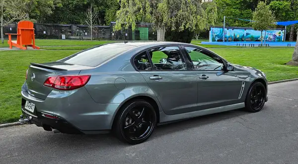 2015 Holden  Commodore SV6 VF - Image 3
