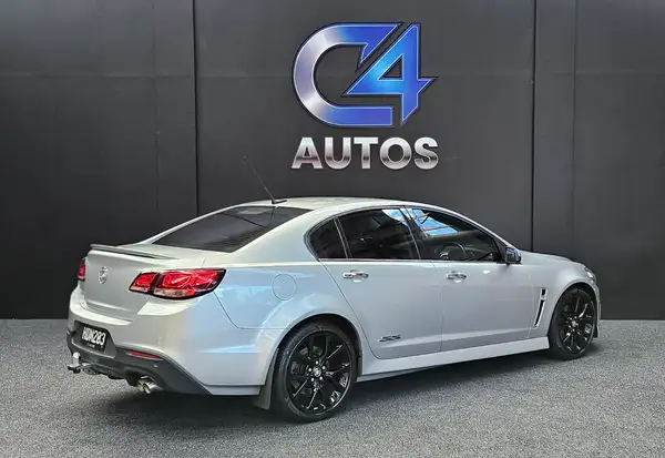 2013 Holden Commodore SS-V VF 6.0 V8 - Image 3