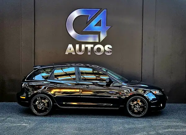 2005 Mazda 3 SP23  - Image 2