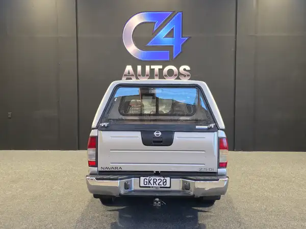 2004 Nissan Navara 2.5TD Vent 4X2 - Image 4
