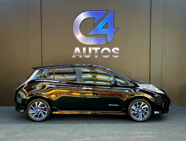 2014 Nissan Leaf 24X Autech - Image 2