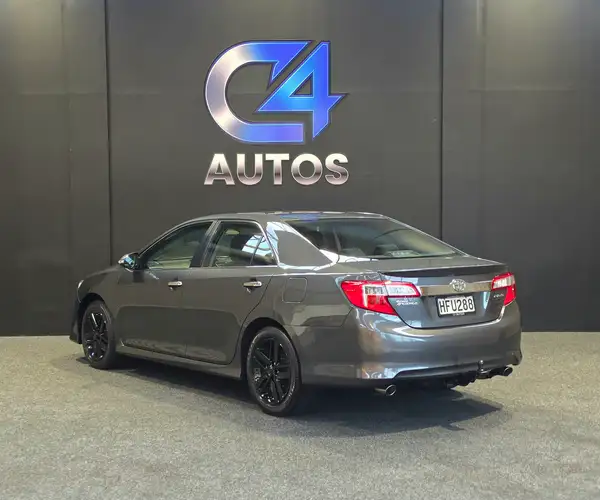 2014 Toyota Camry Atara S 2.5 Petrol - Image 3