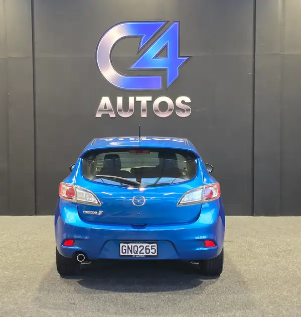 2012 Mazda 3 GLX 2.0 6 Speed Manual - Image 4